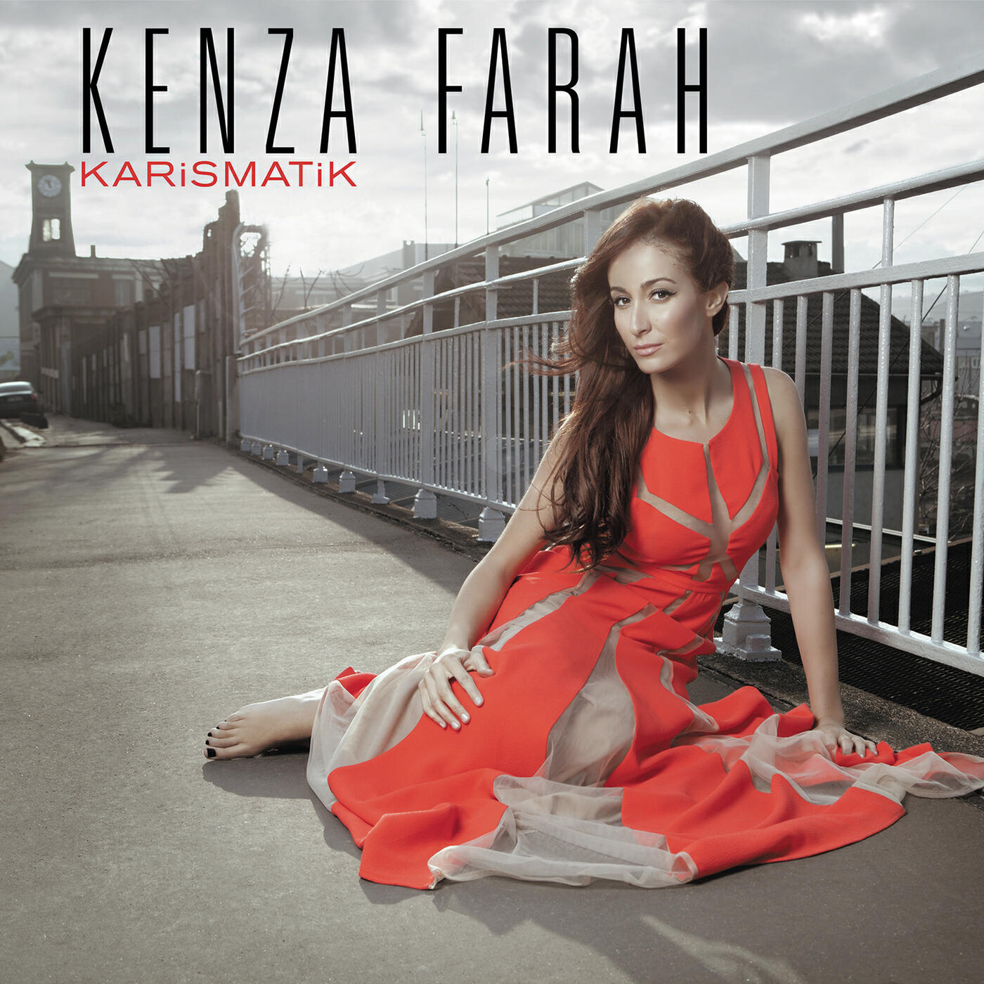 Kenza Farah - Il est