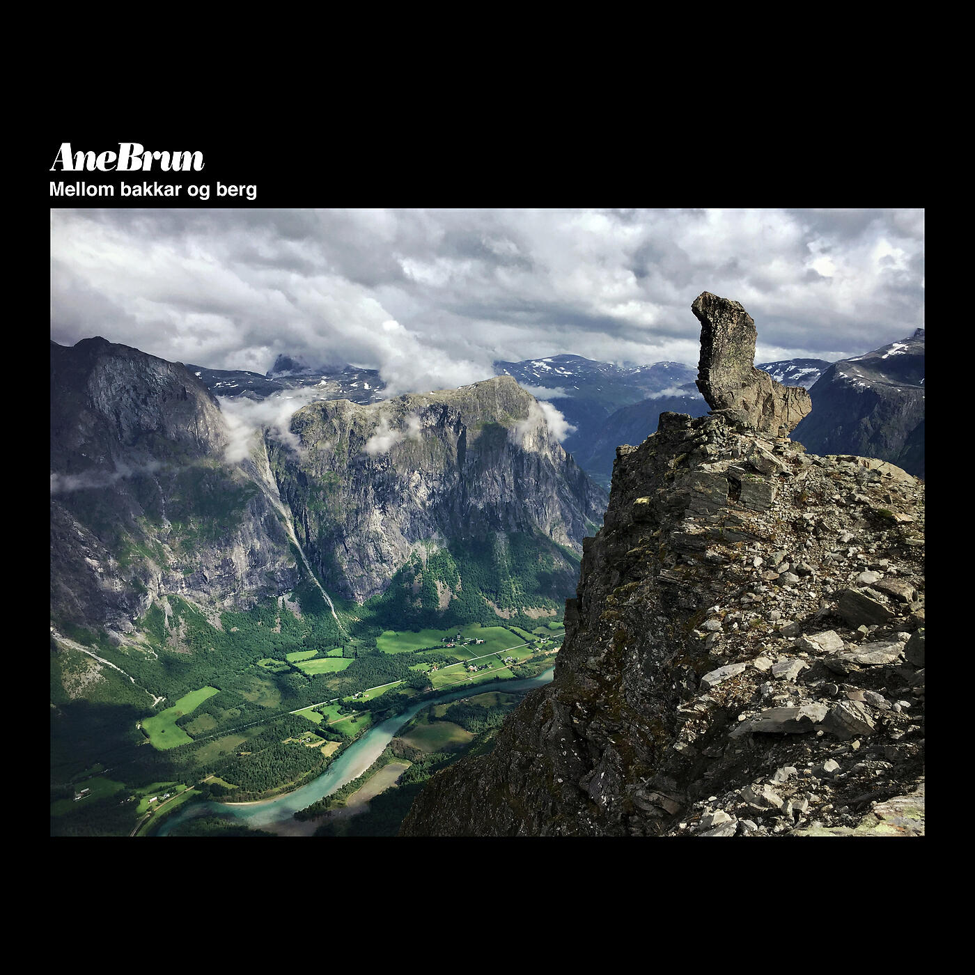 Ane Brun - Mellom bakkar og berg